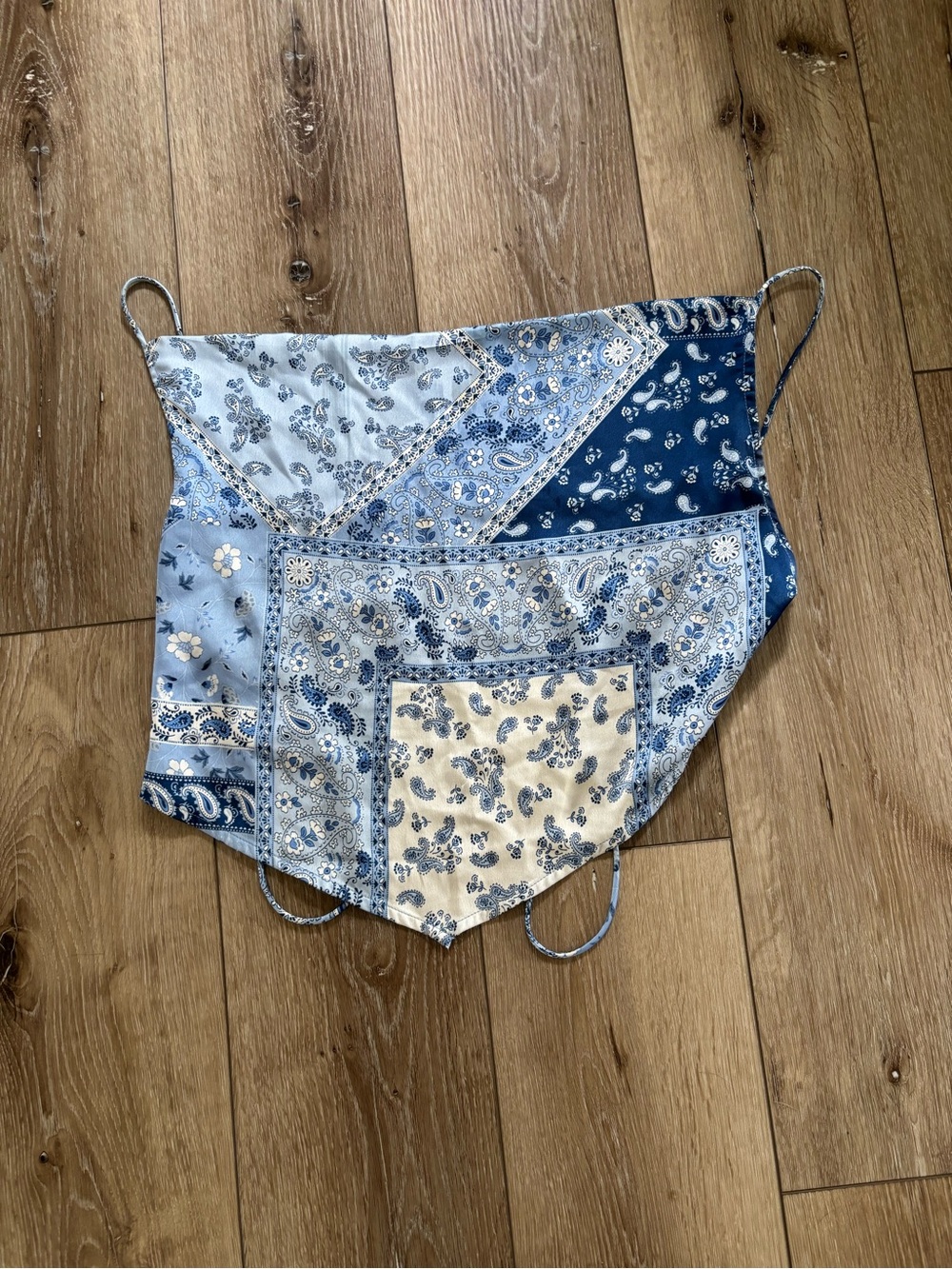Kittenish Karli Blue Paisley Bandana Tank